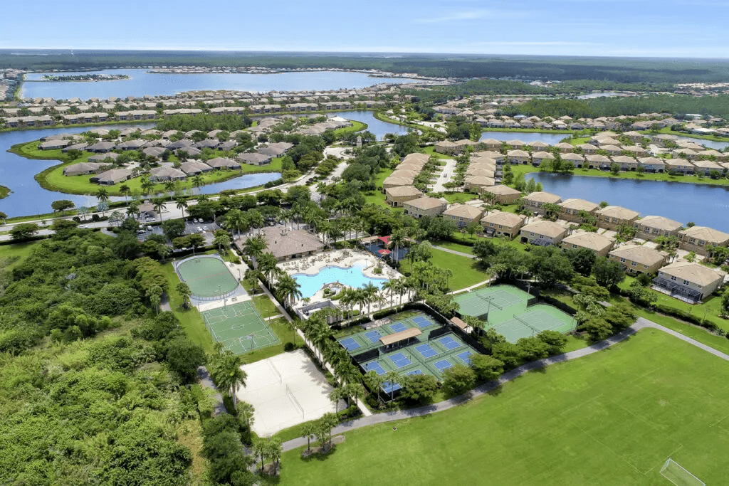 Estero, FL