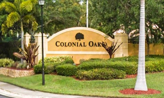 colonial-oaks